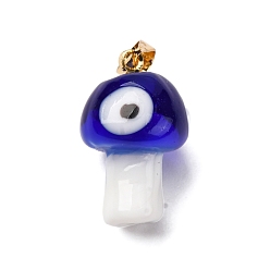 Средно-синий Подвески лэмпворк ручной работы, гриб с глазом, с реечной накладкой из латуни с золотистым напылением, долговечный, золотые, светло-синий, 19~21x11~13 мм, отверстие : 4.5x3.5 мм
