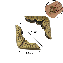 Античная Бронза Железная сумка украшает углы протектора, защитный кожух с треугольным резным краем, для сумок альбом для книг аксессуары, античная бронза, 1.4x1.4 см, Внутренний диаметр: 0.16 cm