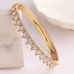 White zircon Fashionable Heart-shaped Zircon Copper 18K Gold Plated Bracelet for Women