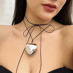 White K 5482 Милое и крутое преувеличенное ожерелье с подвеской «Большая любовь» — простое и регулируемое.