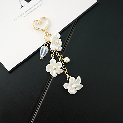 Pearl-colored heart button 590 Minimalist Airpods Keychain Car Key Pendant Flower Accessories Bag Car Accessories.