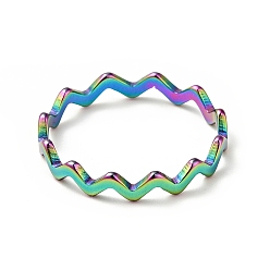 Rainbow Color Chapado en iones (ip) 201 anillo de dedo dentado de acero inoxidable para mujer, color del arco iris, tamaño de EE. UU. 6 1/2 (16.9 mm)