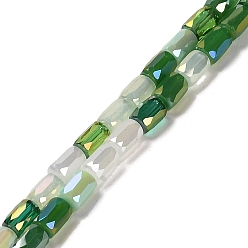 Verde Lima Abalorios de vidrio electrochapa, facetados, columna, verde lima, 6~6.5x4 mm, agujero: 0.8 mm, sobre 80 unidades / cadena, 20.12~20.24 pulgada (51.1~51.4 cm)