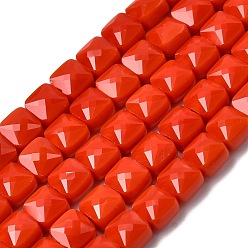 Красный Непрозрачное стекло бисер нитей, квадратный, граненые, красные, 5.5~6x6x4~4.5 мм, отверстие : 1 мм, около 100 шт / нитка, 22.44~22.56 (57~57.3 см)
