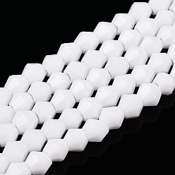 Снежный Непрозрачный сплошной цвет имитация нефрита стеклянные бусины пряди, граненые, двухконусные, снег, 2.9~3.3x3 мм, отверстие : 0.7 мм, около 135~140 шт / нитка, 38~40 см