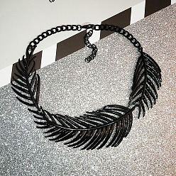 black Exotic Vintage Punk Metal Leaf Necklace - Bold and Unique Collarbone Chain