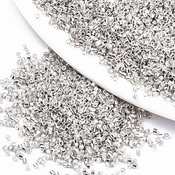 Silver 11/0 Grade A Glass Seed Beads, Cylinder, Uniform Seed Bead Size, Metallic Colours, Silver, 1.5x1mm, Hole: 0.5mm, about 20000pcs/bag