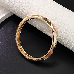 (52) Непрозрачная лаванда Латунные эмалевые браслеты для женщин, треугольные, реальный 18 k позолоченный, разноцветные, внутренний диаметр: 2-1/4 дюйм (5.8 см)