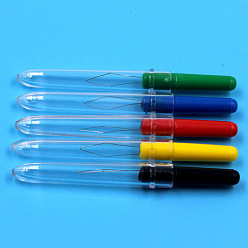 Five colors random Elderly needle threader plastic needle changer sewing tool convenient handheld needle threader threader