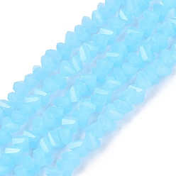 Светло-Голубой Стеклянные бусины, имитация нефрита , треугольные, граненые, Небесно-голубой, 2~2.5x3.5~4x3.5~4 мм, отверстие : 0.8~0.9 мм, около 126~132 шт / нитка, 13.78~14.96 дюйм (35~38 см)