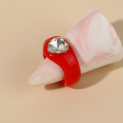 Rouge Bague en forme de cœur en acrylique à la mode avec simple incrustation de diamants - style européen et américain