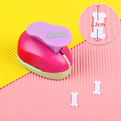 Dog Plastic Paper Craft Hole Punches, Paper Puncher for DIY Paper Cutter Crafts & Scrapbooking, Random Color, Dog Bone Pattern, 70x40x60mm