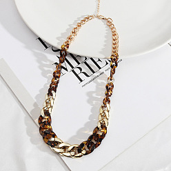 Amber and bright gold Resin Chain Necklace: Trendy and Versatile Fashion Accessory for Women