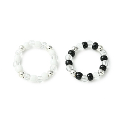 Black 2Pcs 2 Color Acrylic & Glass Seed Beaded Stretch Rings Set for Women, Black and White, Inner Diameter: 18.3~19.3mm, 1Pc/color