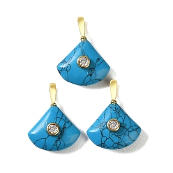 Turquesa Sintético Colgantes de color turquesa sintéticas teñidas, con detalles de latón dorado micro pavé de circonita cúbica transparente, dije en forma de abanico, cielo azul profundo, 26~27.5x20~20.5x7.5~8 mm, agujero: 5x3 mm
