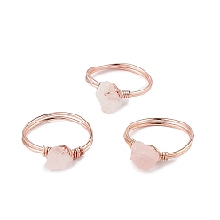 Rose Quartz Natural Rose Quartz Chips Finger Ring, Rose Gold Brass Wire Wrap Jewelry for Women, Inner Diameter: 18mm