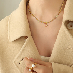 P1288-Y letter gold necklace 40+5cm Collier pendentif lettre géométrique audacieux en or pour les fashionistas hip hop