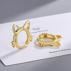 golden Cute Hollow Cat Ear Short Ear Clip - Sweet and Lovely Ear Jewelry.