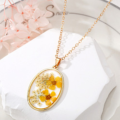 5# elliptical yellow flower Natural Dried Flower Necklace with Geometric Resin Pendant and Transparent Droplet, for Women's Sweater Chain.