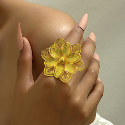 Золотой Преувеличенное железное кольцо-манжета в виде цветка для фестивалей, свадьбы, и вечеринки, золотые, внутренний диаметр: 16~18 мм