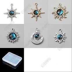 Mixed Shapes 24 pcs 6 styles pendentifs en alliage de strass, breloques étoile/soleil/lune, formes mixtes, 21.5~24x17~22x4~5.5mm, Trou: 1.6~2.3mm, 4 pcs / style