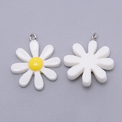 White Resin Pendants, with Platinum Plated Iron Loops, Daisy, White, 28x23.5x2mm, Hole: 2mm