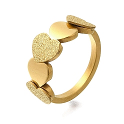 Настоящее золото 18K Текстурированное сердце 304 кольцо из нержавеющей стали для женщин, ионное покрытие (ip), реальный 18 k позолоченный, размер США 8 (18.1 мм)
