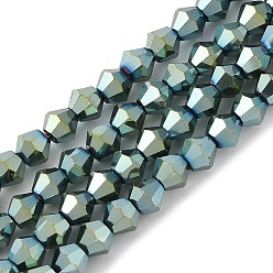 Зеленое Покрытие Гальванические стеклянные бусины, граненые, двухконусные, зеленый покрытием, 6x6 мм, отверстие : 1 мм, около 44~47 шт / нитка, 24.5~25 см