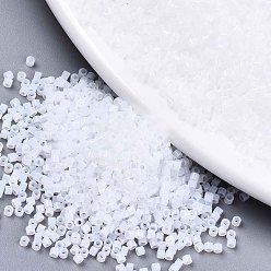 Snow 11/0 Grade A Glass Seed Beads, Cylinder, Uniform Seed Bead Size, Baking Paint, Snow, 1.5x1mm, Hole: 0.5mm, about 20000pcs/bag