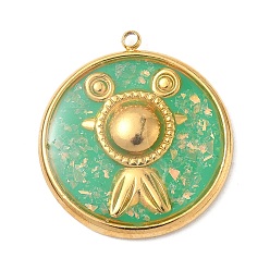 Весенне-зеленый 304 подвески из нержавеющей стали, эпоксидной смолы, с натуральными ракушками и пайетками внутри, плоский круглый с рыбными чарами, реальный 18 k позолоченный, вакуумное покрытие pvd, весенний зеленый, 26x23.5x3 мм, отверстие : 1.5 мм