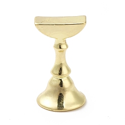 Golden Alloy Nail Stand, Press on Stand for Nails, Manicure Practice Training Nail Display Stand DIY Fingernail Holder, Golden, 2.35x1.3cm