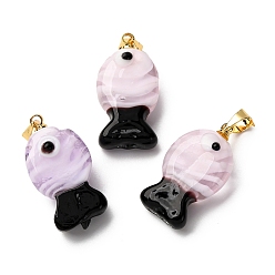 Бледно-Розовый Подвески лэмпворк ручной работы, рыбы прелести, с реечной накладкой из латуни с золотистым напылением, долговечный, розовый жемчуг, 23~23.5x12~13x8~10 мм, отверстие : 4.4x3.8 мм