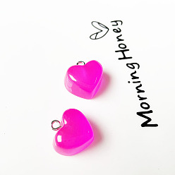 Deep Pink Transparent Resin Pendants, with Platinum Tone Metal Loops, Heart, Deep Pink, 16x18x10mm