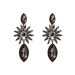 black Sparkling Geometric Earrings with Alloy and Colorful Rhinestones for Women's Party Look