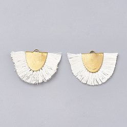 Soie De Maïs Polyester pendentif pompon décorations, avec les accessoires en laiton, demi-cercle, Goldengold, cornsilk, 25~27x32~35x3mm, Trou: 3x1.5mm