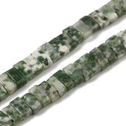 Pierre Avec Point Vert Perles de jaspe tache verte naturelle, 2-trou, rectangle, 2.5~3x5x2.5mm, Trou: 0.8mm, Environ 138~140 pcs/chapelet, 15.28''~15.31'' (38.8~38.9 cm)