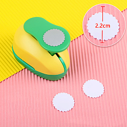 Round Plastic Paper Craft Hole Punches, Paper Puncher for DIY Paper Cutter Crafts & Scrapbooking, Random Color, Wave Edge, Round Pattern, 70x40x60mm
