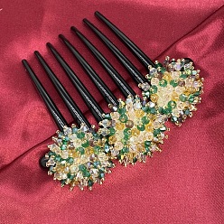 Green-colored velvet hydrangea hair comb Peigne à cheveux en forme de flocon de neige fait à la main avec perles pour des coiffures chignons élégantes