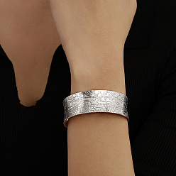 Платина Браслеты-манжеты в этническом стиле для женщин, платина, внутренний диаметр: 2.44 дюйм (6.2 см)