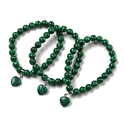 Малахит 8.5круглые эластичные браслеты из синтетического малахита толщиной 7 мм., Женские браслеты с подвесками в виде сердечек с латунными дужками, внутренний диаметр: 2-1/8 дюйм (5.5 см)