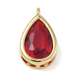 Roja Latón pavimenta colgantes de circonio cúbico, encantos de lágrima, encantos de una sola piedra, larga duración plateado, chapado en rack, sin plomo y el cadmio, real 18 k chapado en oro, rojo, 17x10x5 mm, agujero: 1.6 mm