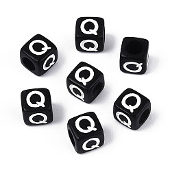 Letter Q Начальные акриловые бусины с горизонтальной дырочкой, кубические, чёрные, Буква Q, 6x6x6 мм, отверстие : 3.5 мм, 3330 шт / 500 г