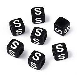 Letter S Начальные акриловые бусины с горизонтальной дырочкой, кубические, чёрные, Письмо с, 6x6x6 мм, отверстие : 3.5 мм, 3330 шт / 500 г