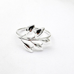 Thick silver + high quality glossy Hotel metal leaf napkin buckle napkin ring maple leaf napkin ring cloth ring
