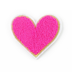 Фуксиновый Ткань компьютеризированная вышивка ткань гладить/пришивать заплатки, сердце, красно-фиолетовые, 75x70 мм