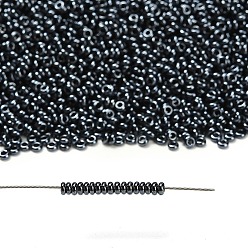 (81) Metallic Hematite Toho 8/0 полукруглые бусины, японский бисер, (81) металлический гематит, 8/0, 3x1.15 мм, отверстие : 1.2 мм, Около 744 шт / 10 г