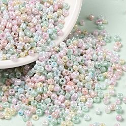 Turquoise Pâle Couleurs opaques perles de rocailles en verre lustré, trou rond, ronde, turquoise pale, 2~2.5x1.5~2mm, Trou: 0.8~0.9mm, environ 37500 pcs / livre