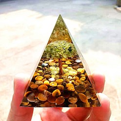 Peridot Orgonite Pyramid Resin Display Decorations, with Natural Peridot Chips Tree of Life Inside, for Home Office Desk, 60x60mm