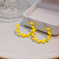 E0000-15 Yellow Twill Серьги-кольца С-образной формы с росписью макаронами в стиле ретро для женщин