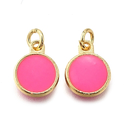 Ярко-Розовый Латунь эмаль прелести, с целью перехода в кольце, плоский круглый шарм, стойки покрытие, без кадмия и без свинца, долговечный, золотые, ярко-розовый, 10x8x2 мм, отверстие : 2.6 мм